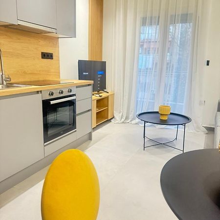 Luna-Your Urban Stay Thessaloníki Eksteriør billede