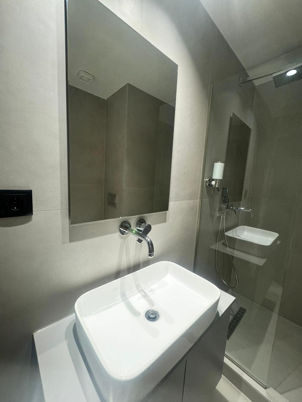 Luna-Your Urban Stay Thessaloníki Eksteriør billede